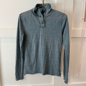 Free people We the free blue waffle knit long sleeve button up thermal  small